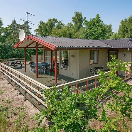 Ferienhaus 6 Person In Aakirkeby *